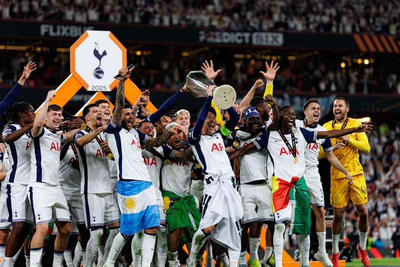 Tottenham Hotspur Players Celebrating Europa League Win in 2025